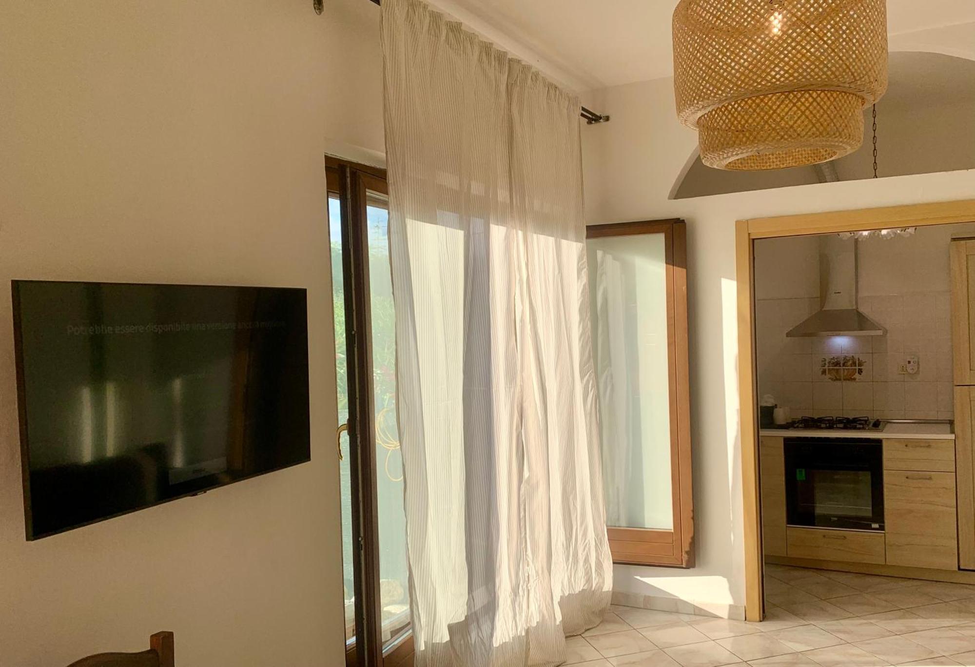 Sunny Apartment Marina di Massa Exterior photo